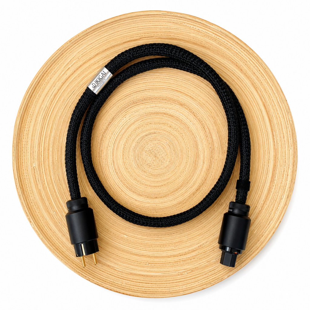 IKIGAI Audio KANGAI voedingskabel 5N puur zilveren en 24K gouden geleiders IEC - C15 / C19