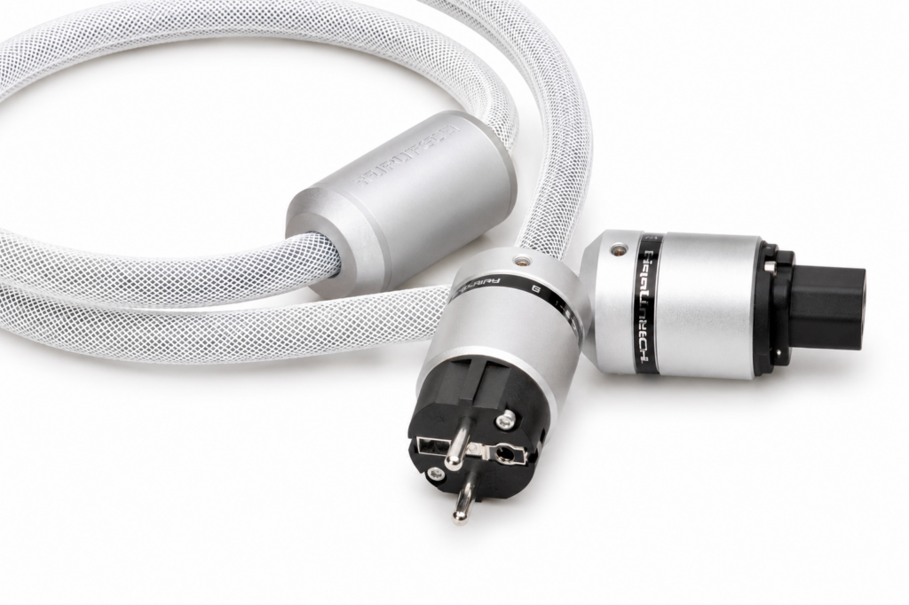 Gigawatt LS-1 Evo+Reference voedingskabel 3 x 4,5mm² Verzilverd Solidcore OFHC - IEC C15-10A