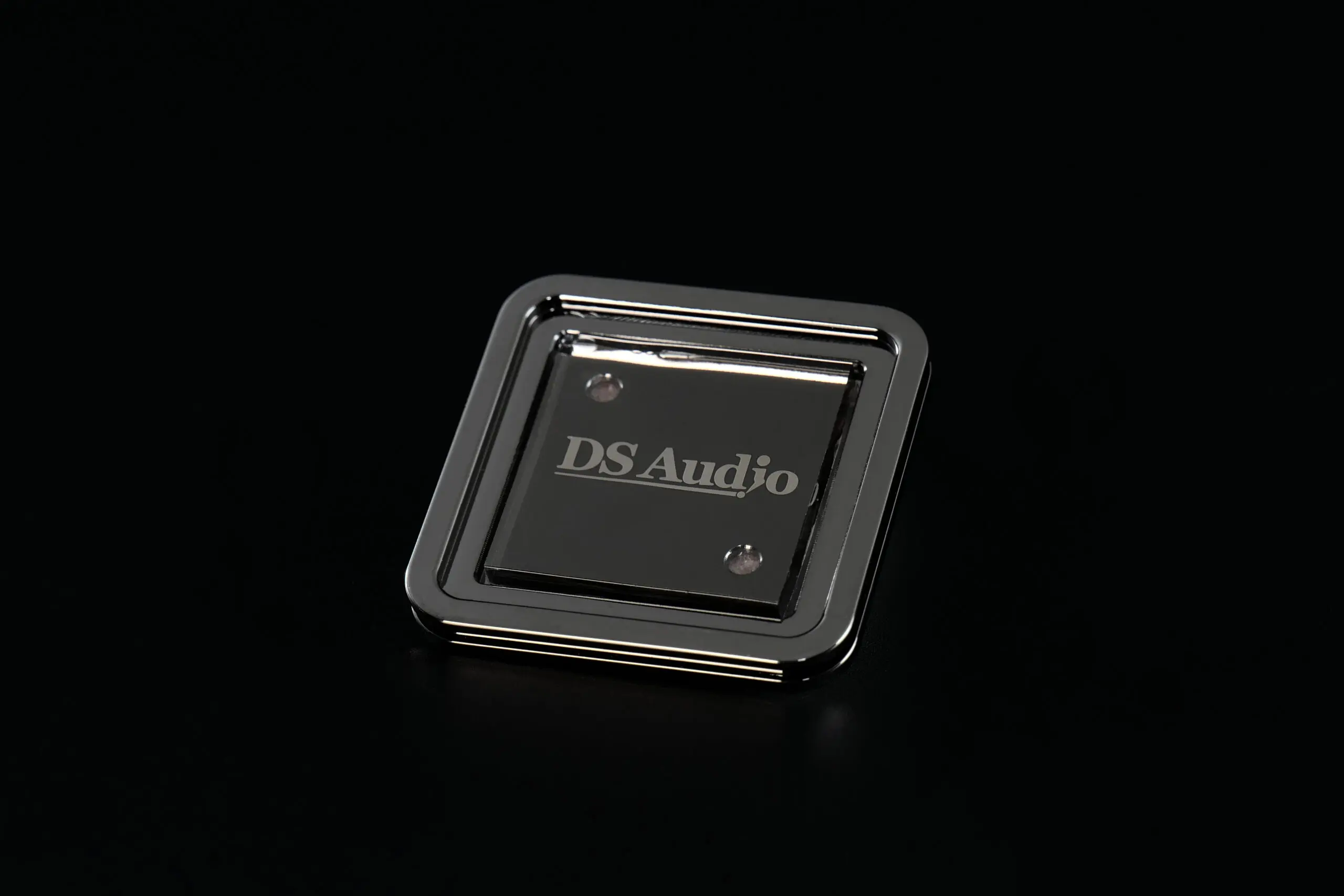 DS Audio ST-50 naaldreiniger | herbruikbaar urethaanpad | reiniging zonder borstelen of vloeistof - Afbeelding 4