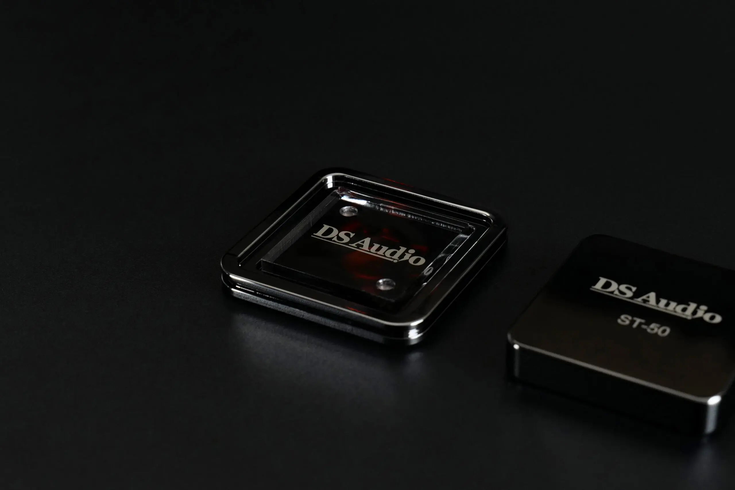 DS Audio ST-50 naaldreiniger | herbruikbaar urethaanpad | reiniging zonder borstelen of vloeistof - Afbeelding 5