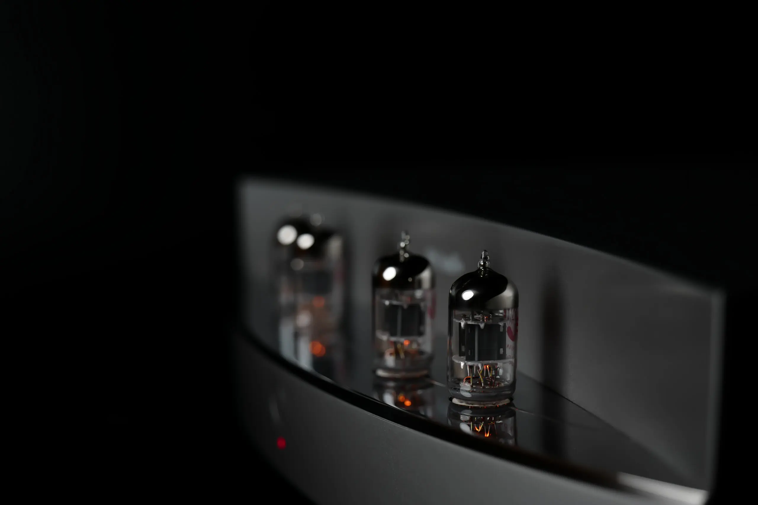 DS Audio TB-100 | buizen-phono-voorversterker en equalizer voor optische DS Audio-elementen | 4 × ECC82 | twin-mono - Afbeelding 4