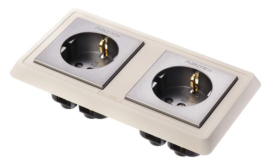 Furutech FP-SWS-D (G) Gold wandcontactdoos 2 x schuko per stuk